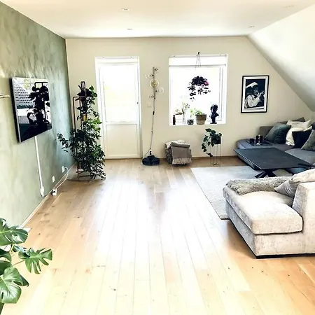 Moderne Leilighet, 175 Kvm! Apartment *