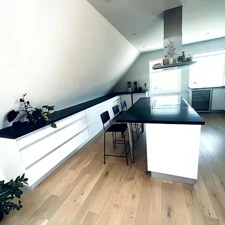 Moderne Leilighet, 175 Kvm! *