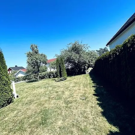 Apartment Moderne Leilighet, 175 Kvm!