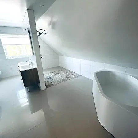 Apartment Moderne Leilighet, 175 Kvm! Tonsberg